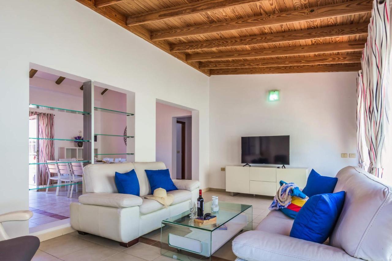 Villa Solmen by Villa Plus Corralejo Esterno foto